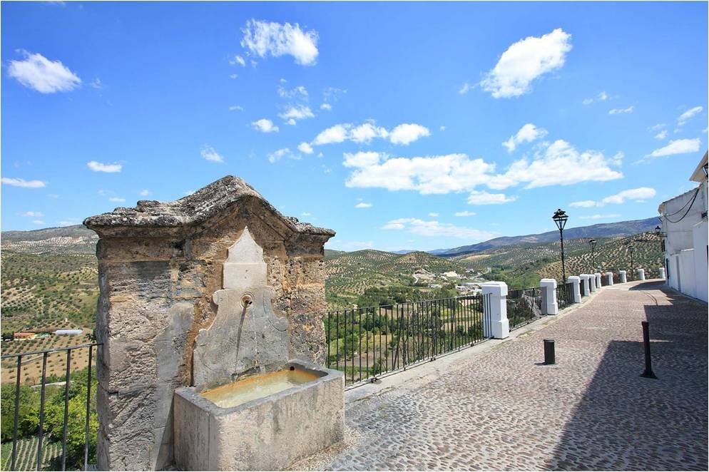 Imagen Cultura da luz verde a la restauraci贸n integral del Adarve de Priego de C贸rdoba